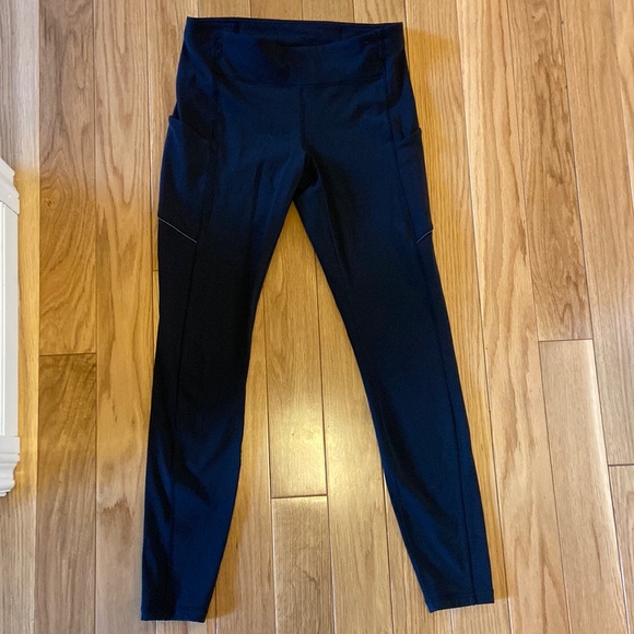 Lululemon black leggings - Picture 1 of 4